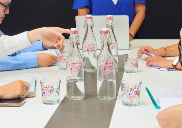 Chai Thủy Tinh Nắp Gài - Xu Hướng Bao Bì Được Ưa Chuộng Nhất